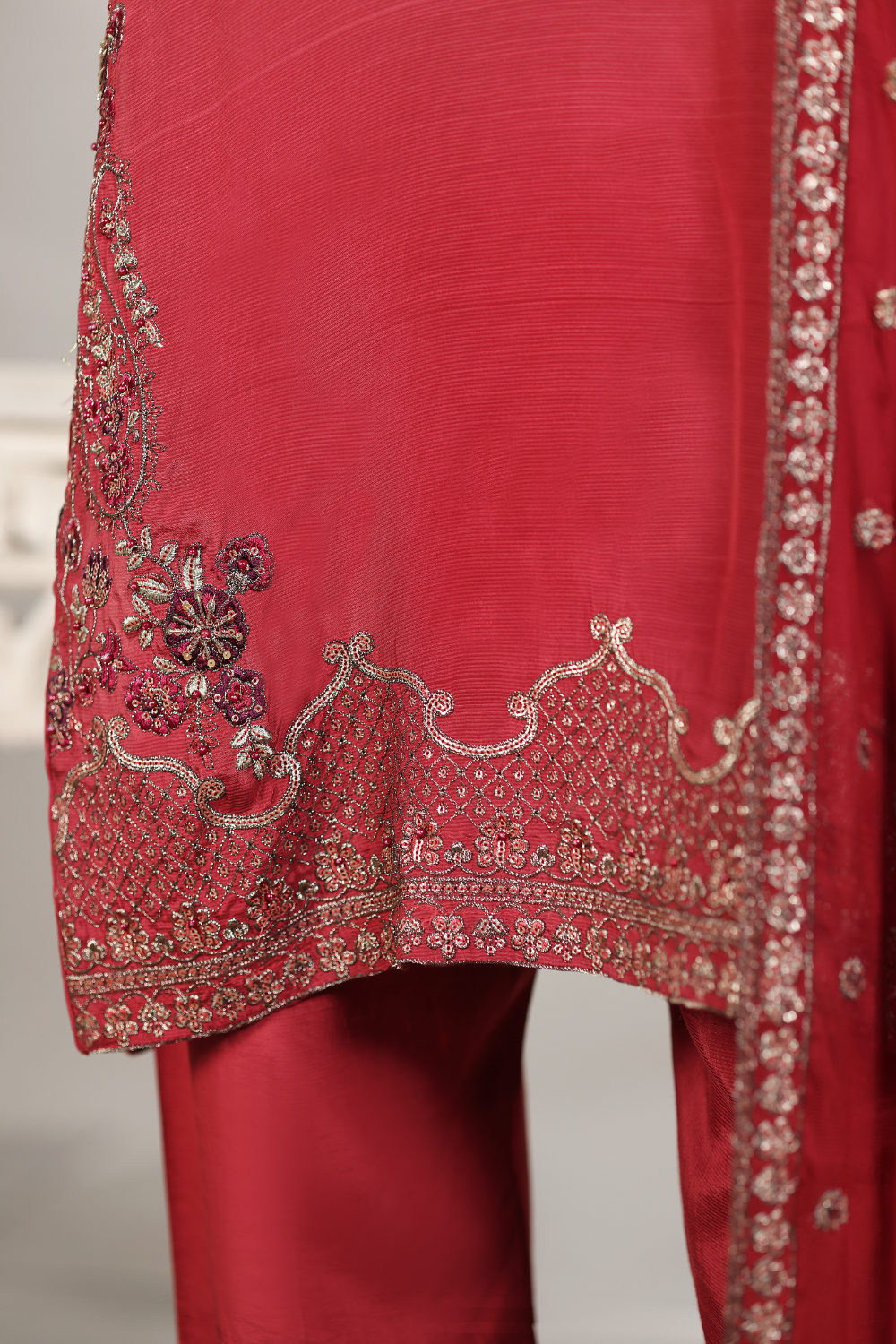Twist 3Pc Embroidered Dress