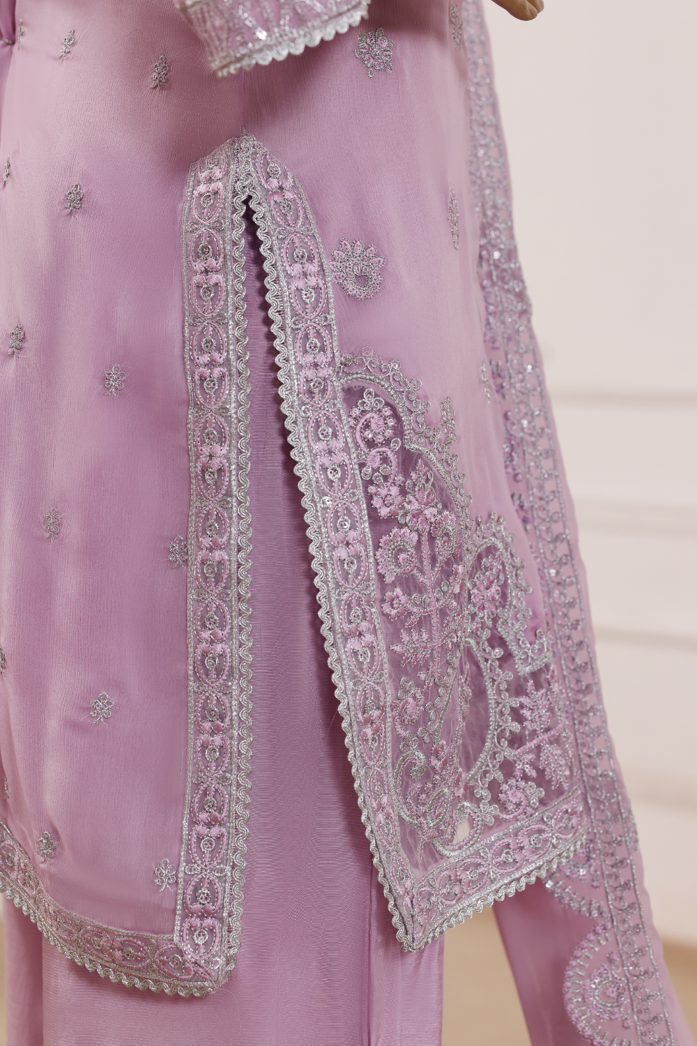 Glorious 3Pc Embroidered Dress
