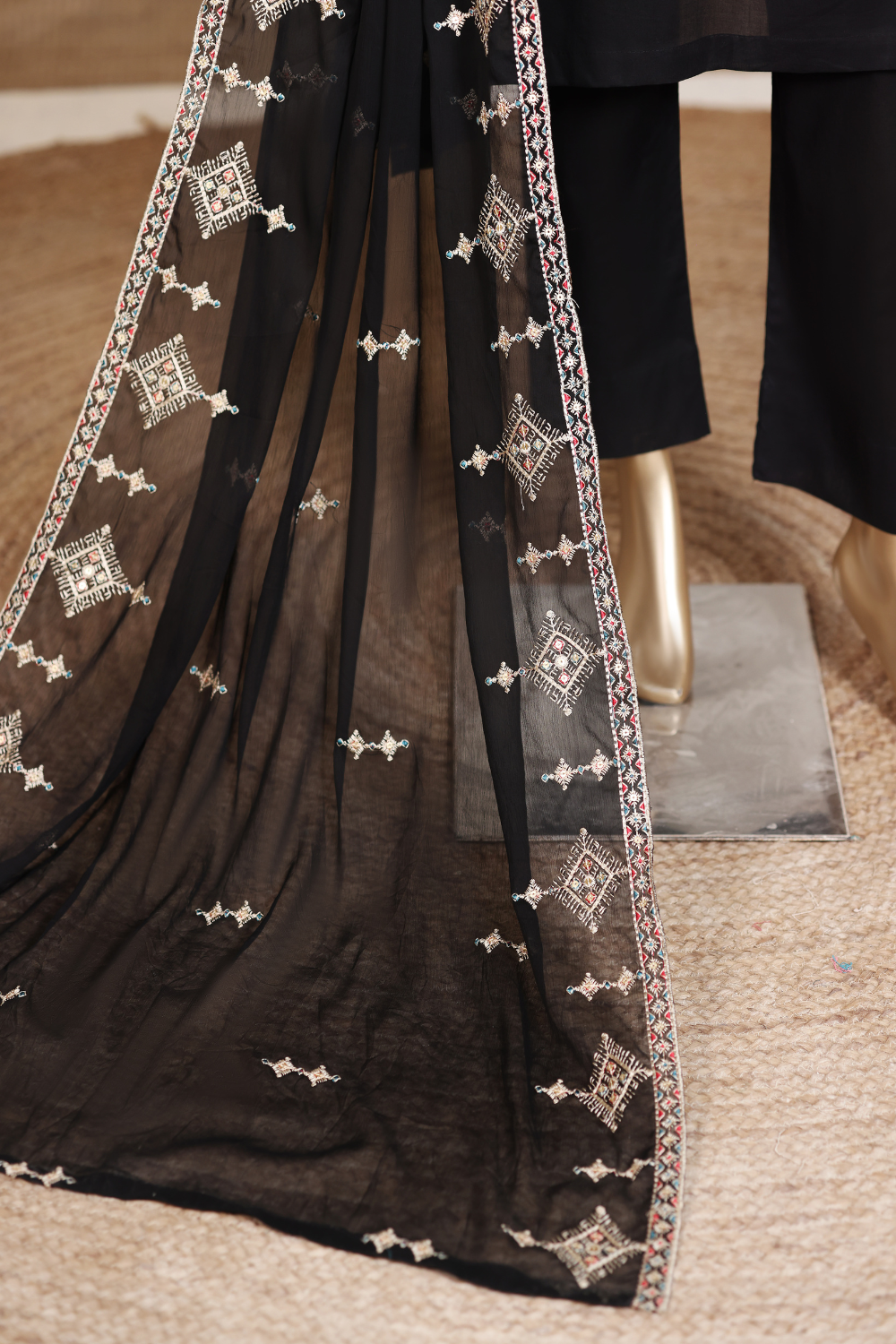 Balochi 3Pc Embroidered Dress