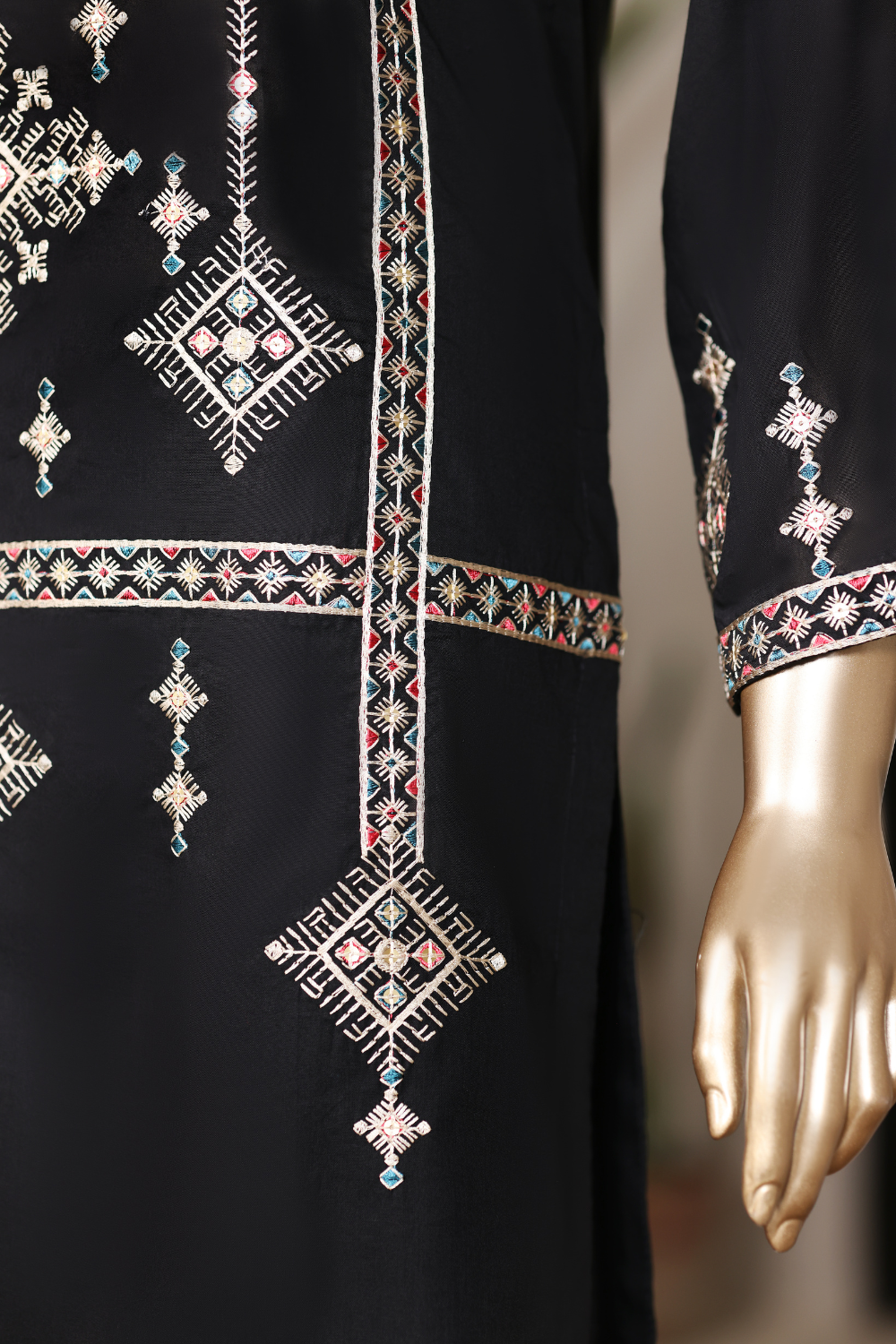 Balochi 3Pc Embroidered Dress